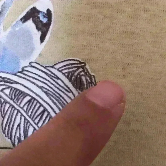 COLUMBIA PASTEL LIGHT YELLOW SHORT SLEEVE T-SHIRT CAT GRAPHIC 1X - Picture 4 of 7